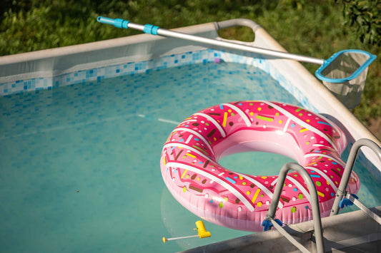 Pool-Flicken: Reparieren Sie Ihren Pool schnell und einfach mit unserer Schritt-für-Schritt-Anleitung
